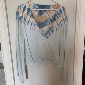 BLUE LIFE tie dye top